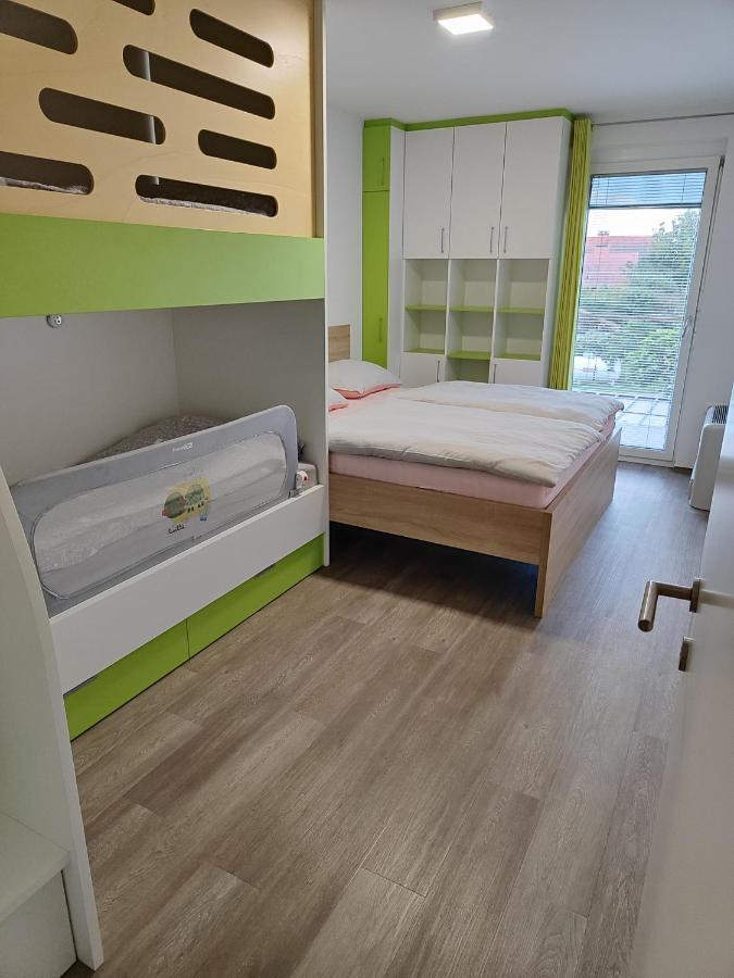 Family Apartment Моравске-Топлице Экстерьер фото